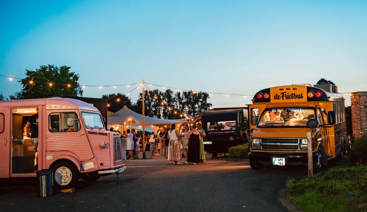 1001 opties: hoe kies je de perfecte foodtruck voor jouw huwelijk?